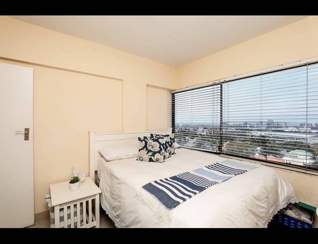 3 BEDROOM APARTMENT FOR SALE IN ESSENWOOD